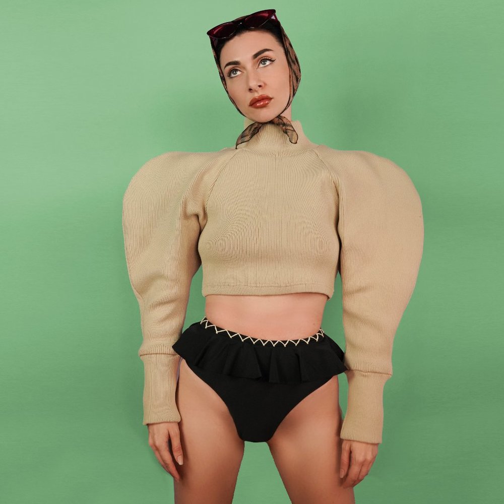 L'Academie 'Alodie' Crop Top